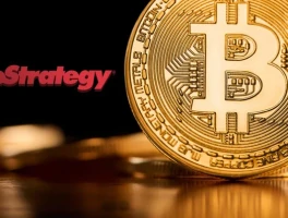 mstr Stock: Bitcoin Holdings Value and Corporate Risk